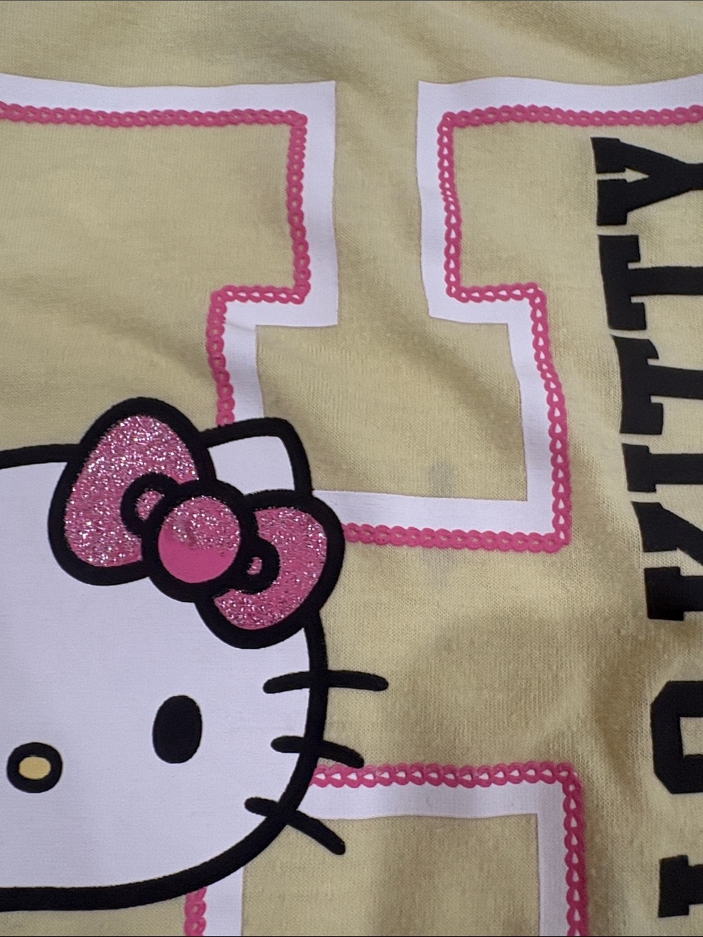 Hello Kitty Yellow, Black & Burgundy Girls' Short Sleeve Tee Trio size 7&10 - Picture 11 of 12